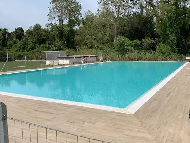 Guesthost - Elegant Seaside With Pool And Parking Lejlighed Calambrone