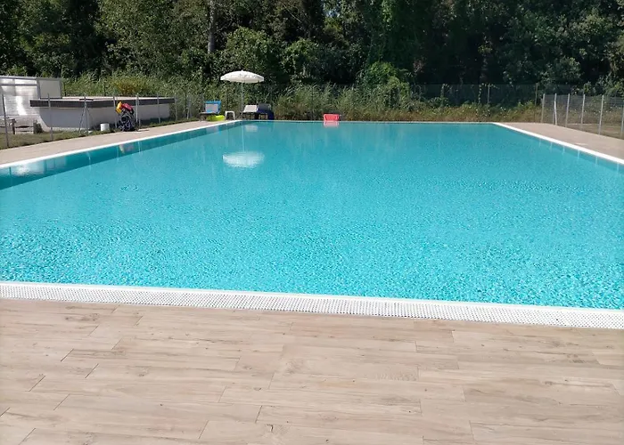 Lejlighed Guesthost - Elegant Seaside With Pool And Parking